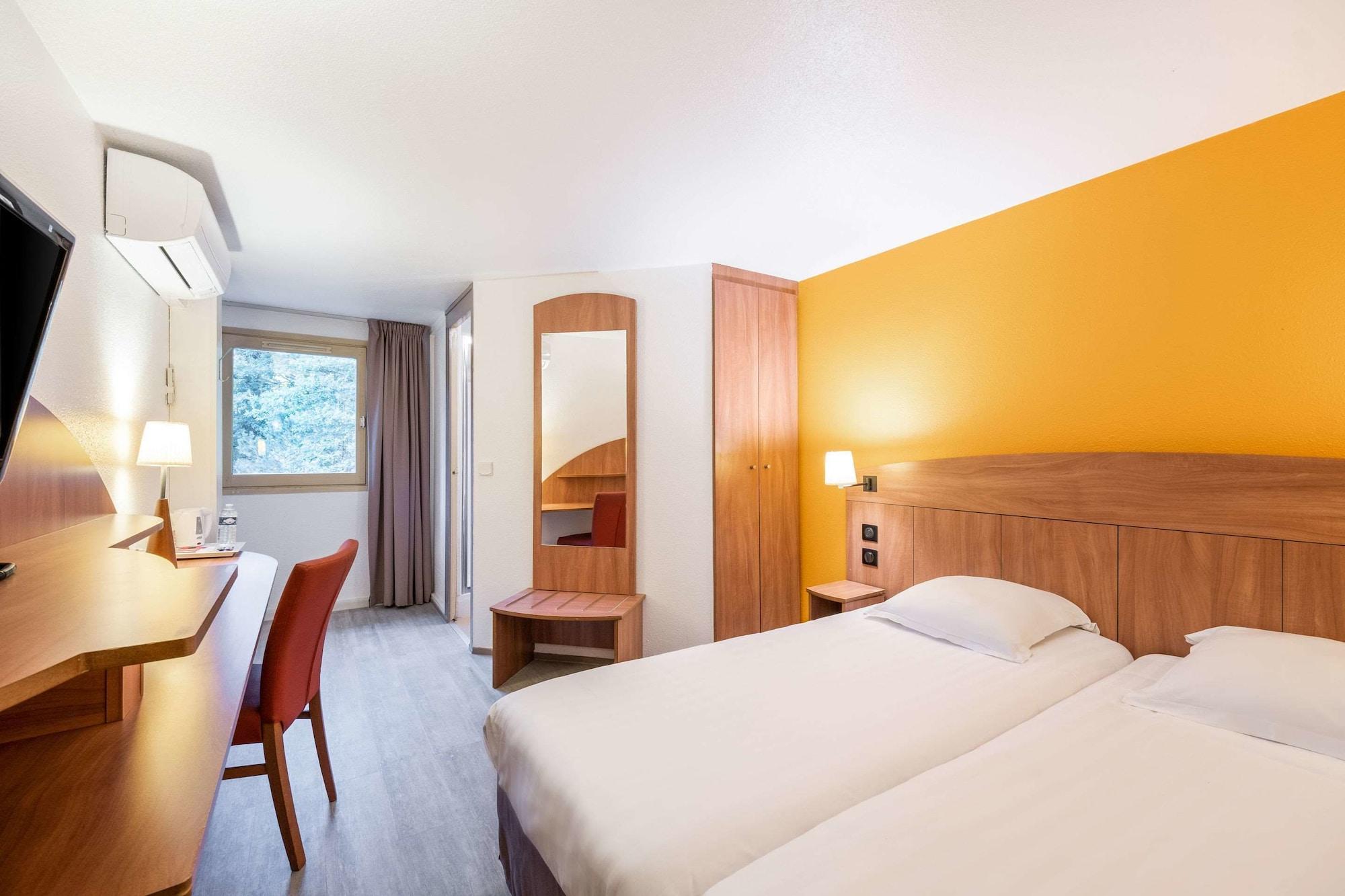 Comfort Hotel Grenoble Meylan Εξωτερικό φωτογραφία