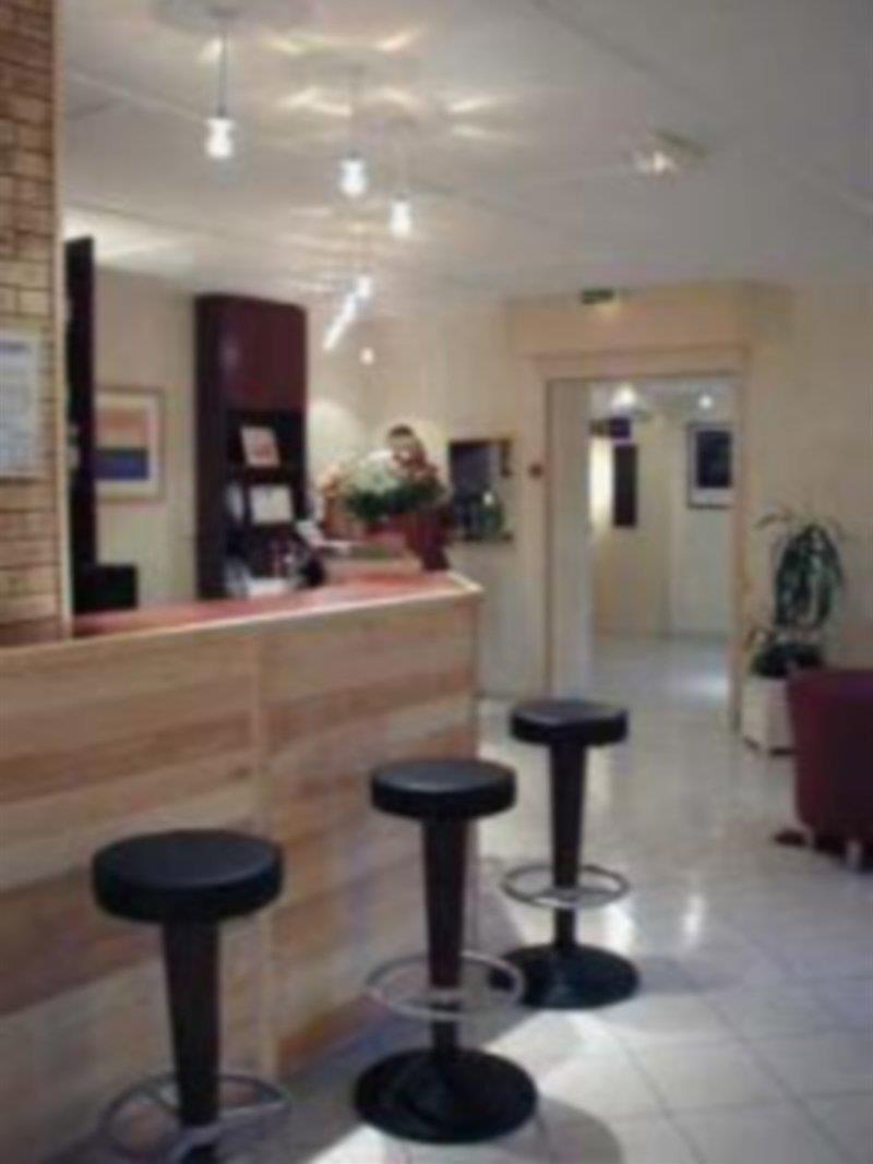Comfort Hotel Grenoble Meylan Εστιατόριο φωτογραφία