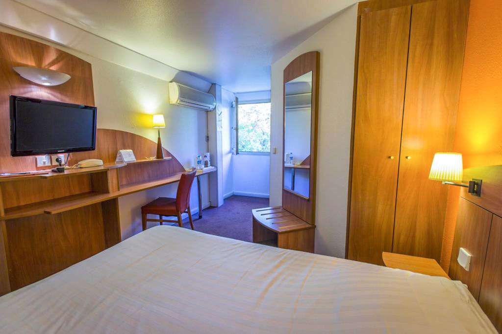 Comfort Hotel Grenoble Meylan Δωμάτιο φωτογραφία