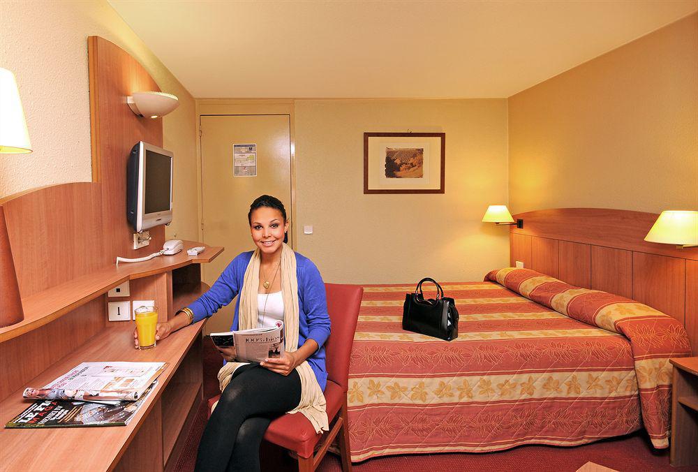 Comfort Hotel Grenoble Meylan Εξωτερικό φωτογραφία